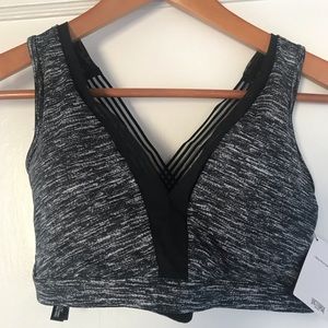 Victoria Sport sports bra